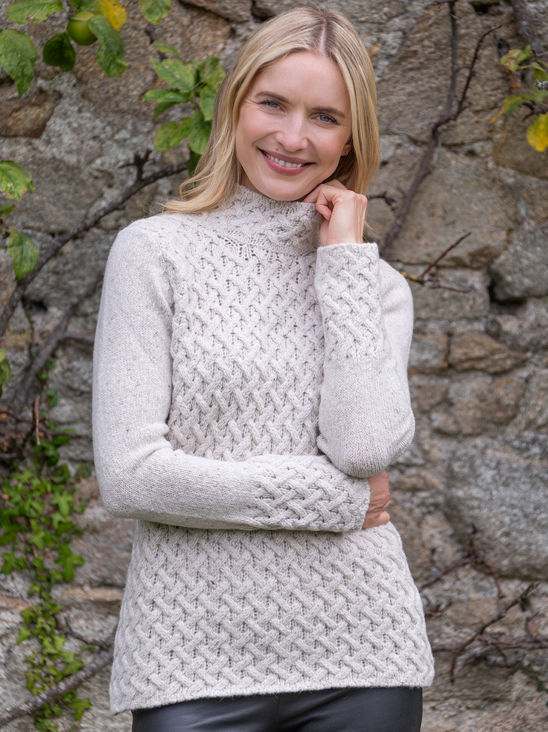 Luxurious Wool & Cashmere Trellis Sweater - Terracotta