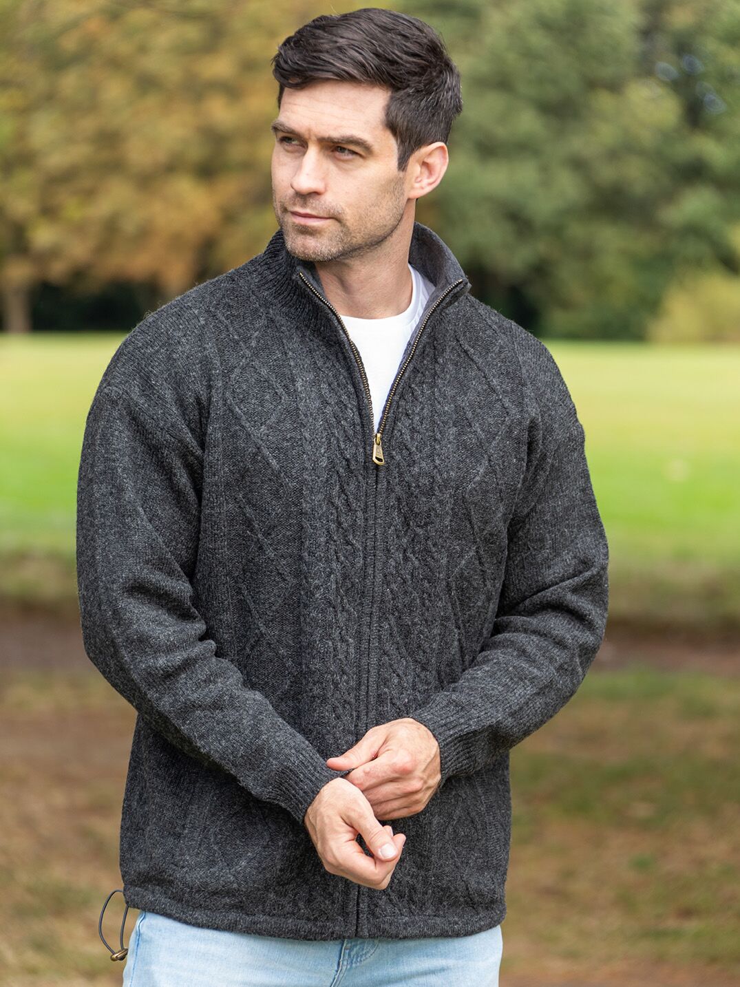 Mens wool jacket with zipper outlet