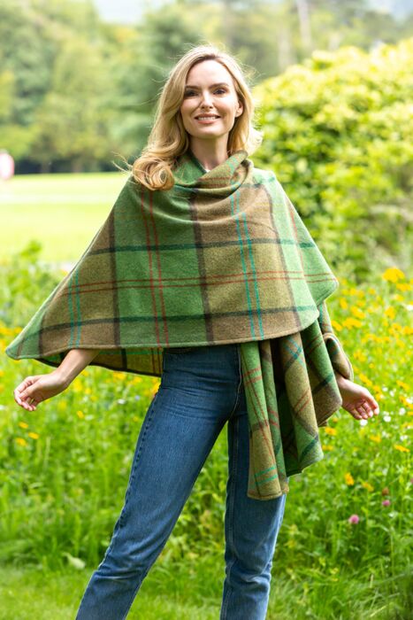 Irish 100% Supersoft Lambswool Plaid Scarf Classic 