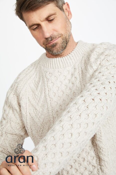 Aran Woollen Mills Aran Irish Men's Merino Wool Sweater Cable Knit