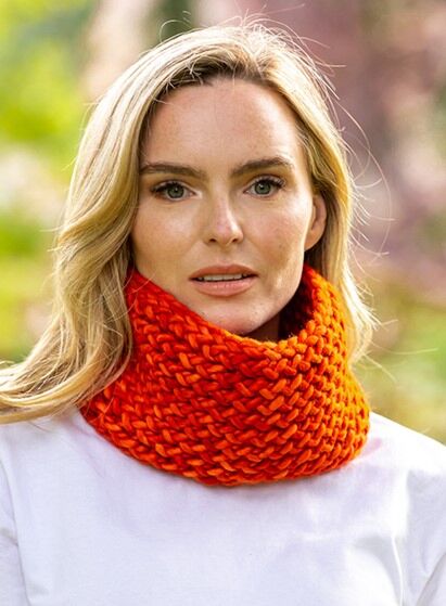 Hand-knitted Red Scarf Made of High Quality Wool