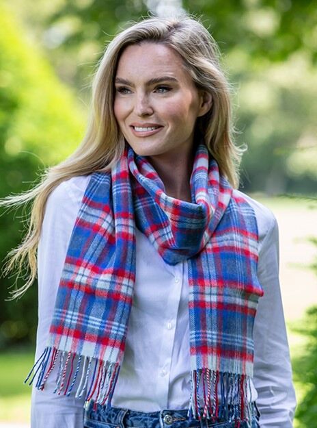 Red blue outlet and white scarf