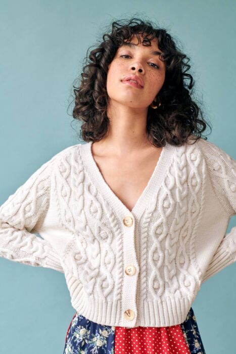 Cropped Cable Knit V Neck Cardigan Ivory