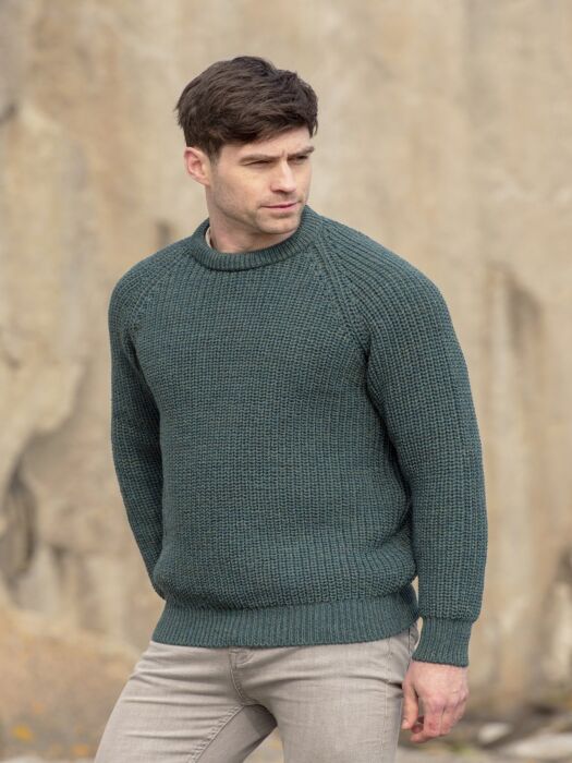 Fisherman Ribbed Crew Moss Green | The Sweater Shop