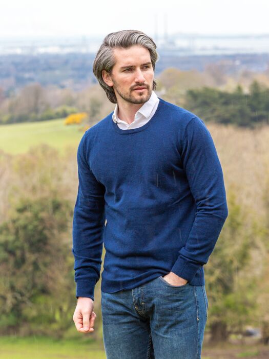 100 Lambswool Lightweight Crew Neck Rich Navy