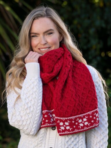 Super Soft Aran Cable Knit Scarf Berry