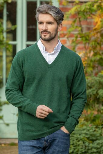 100% Lambswool V Neck Green Melange