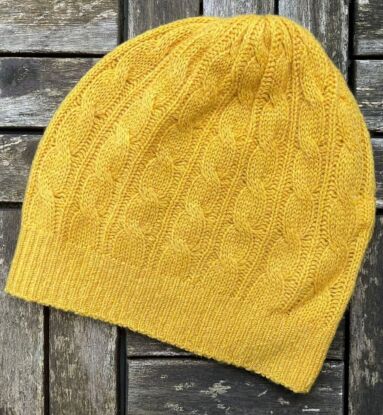 Cashmere Cable Knit Beanie Mustard