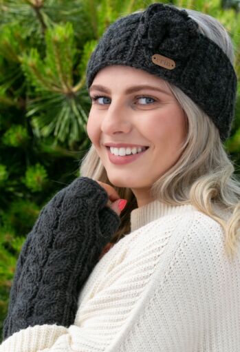 Aran Cable Handwarmers Charcoal