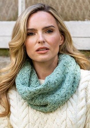 Super Soft Aran Snood Mint