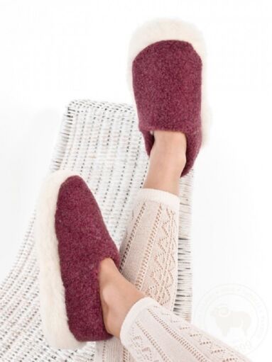 Burgandy Wool Slippers 