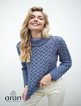 Shaped Crew Neck Sweater Merino Wool Denim Blue