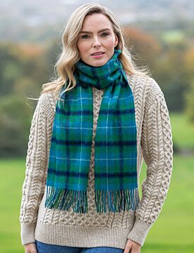100% Lambswool Scarf Blue / Green Check