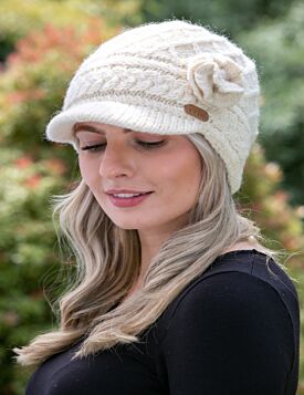 Trellis Peak Knit Hat Natural Fleece Lined 