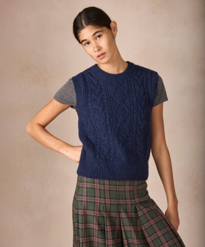 Callie Cable Vest Rich Navy