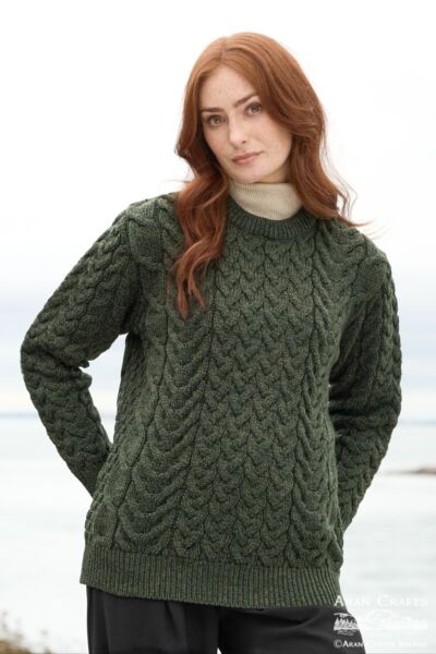 Unisex Cable Knit Crew Neck Sweater Army Green