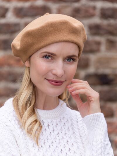 100% Merino Wool Beret Camel