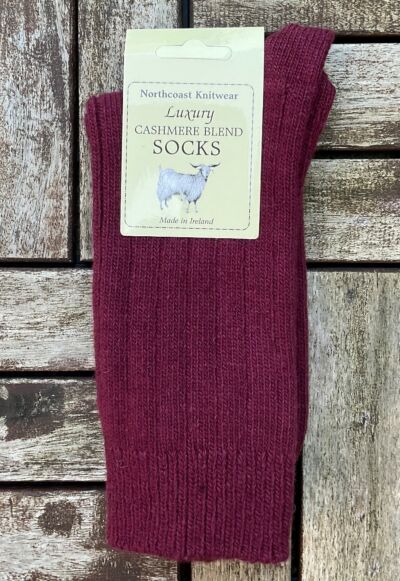 Luxury Ladies Cashmere Blend Socks- Wine (size 35-39)