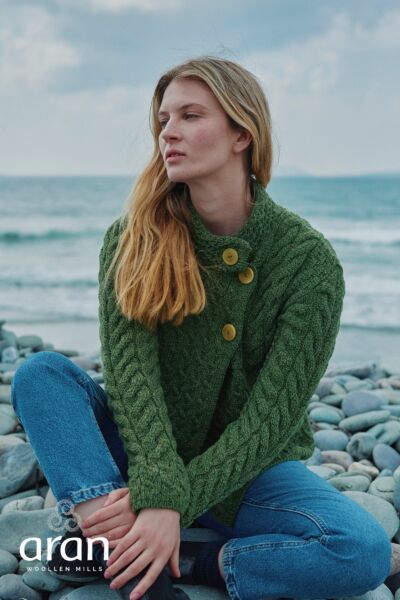 Supersoft Aran Cardigan with 3 buttons - Green