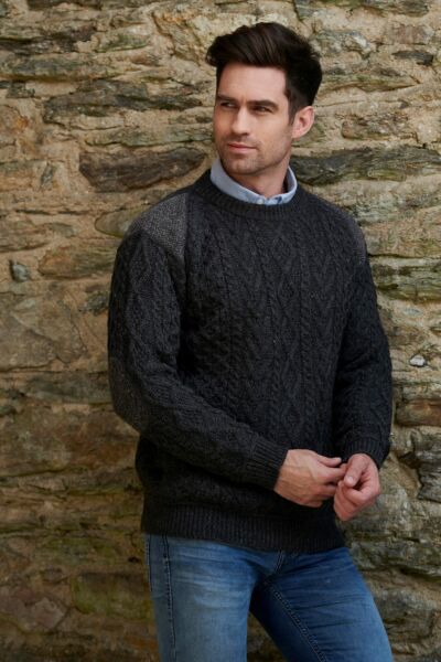 Men's Crew Neck Sweater with Tweed Detailing