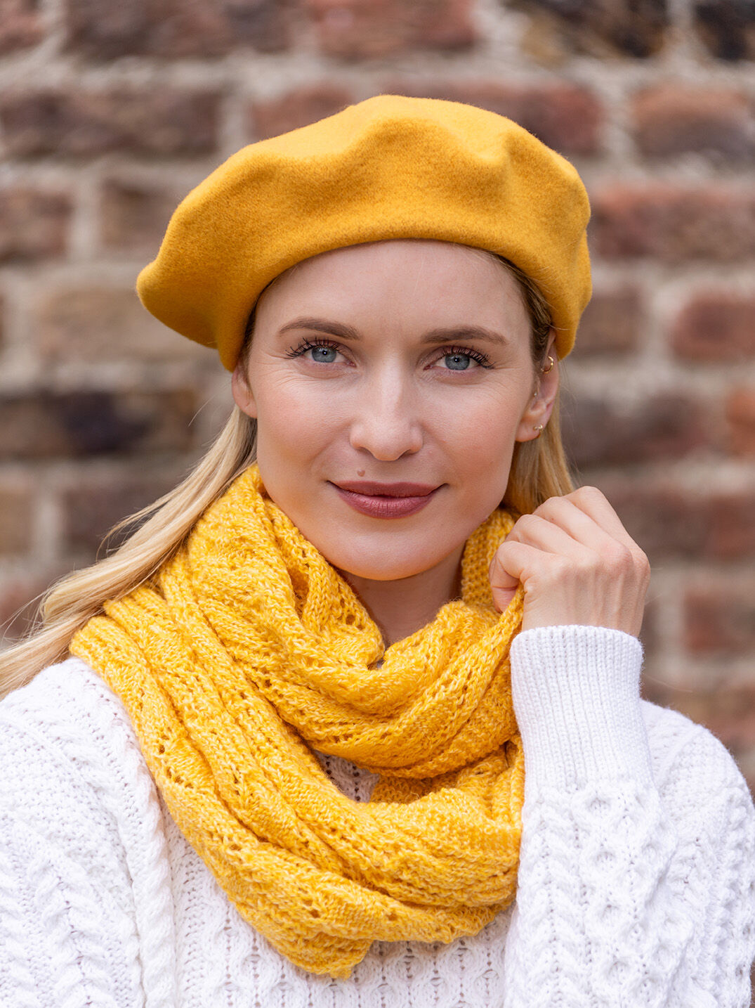 最大80％OFF - 『在庫ロス売買マーケット』 Merino 100% Wool Yellow Beret 帽子