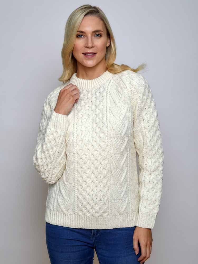 https://www.sweatershop.com/media/wysiwyg/plus-size-cable-knit-ladies-aran-sweater.jpg